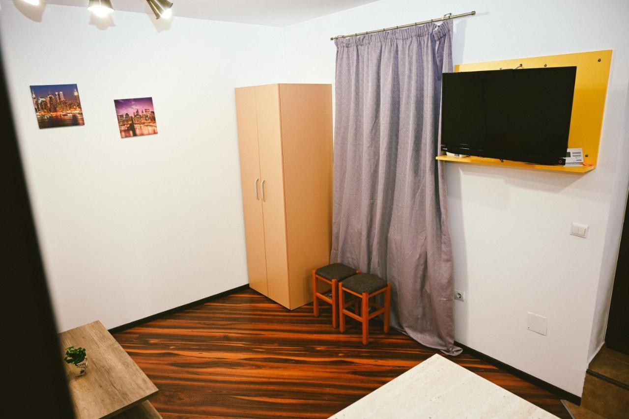Cozy Apartment Braşov Extérieur photo