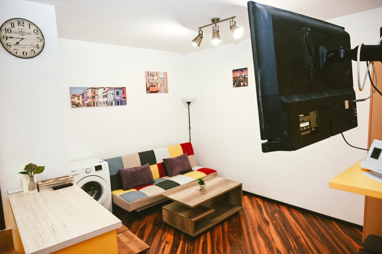Cozy Apartment Braşov Extérieur photo